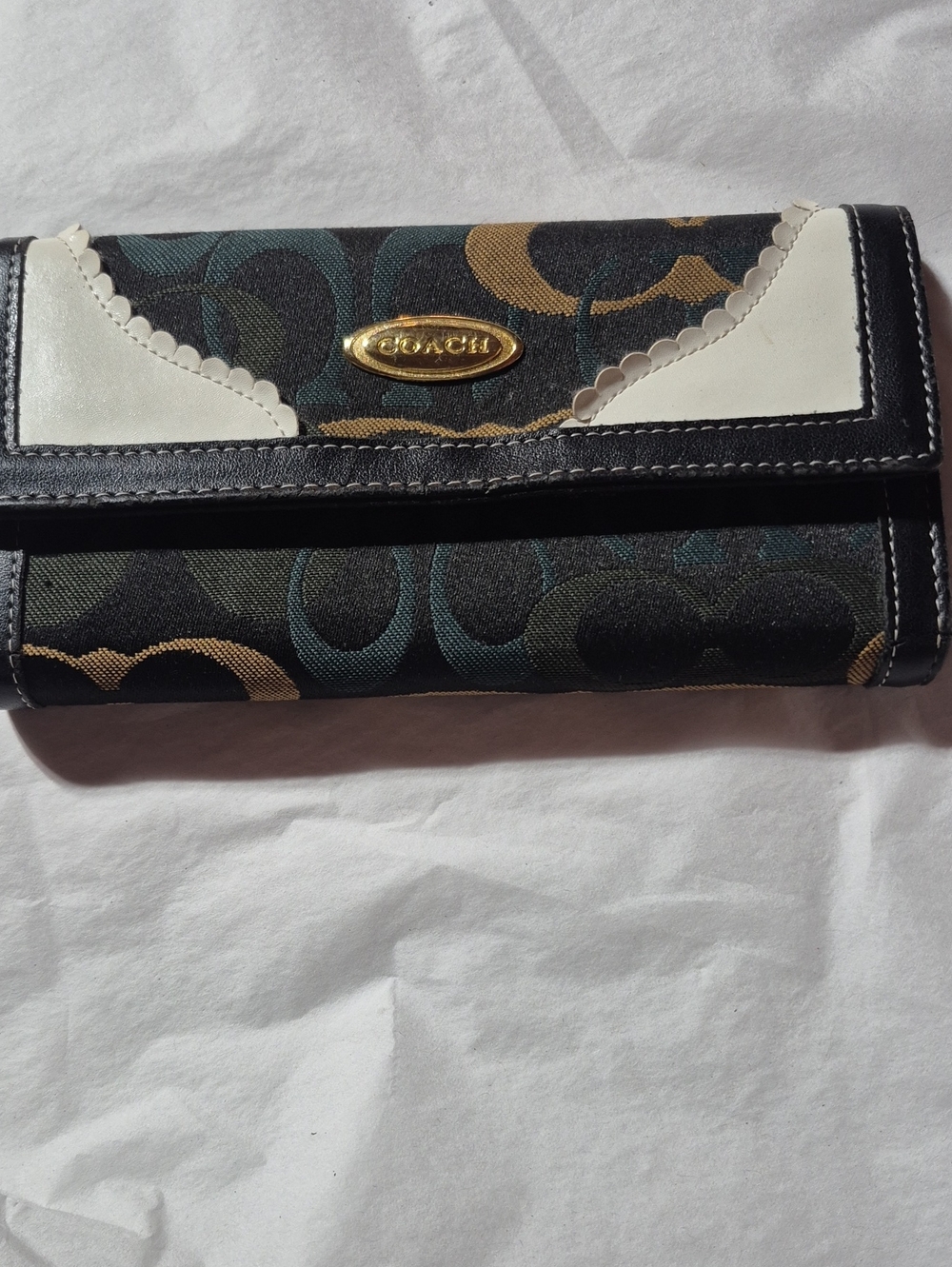 Trifold Wallet in Black with Cream Trim
